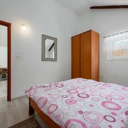 House With Guest house Umag