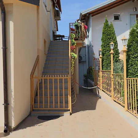 Guest house House With *
