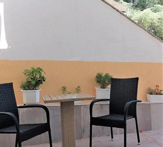 Gasthuis House With Umag