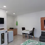 House With 게스트하우스 우마그